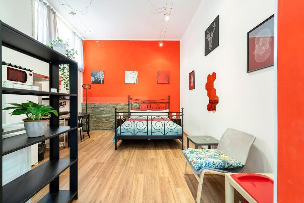 Central And Cozy Loft With Courtyard 博洛尼亚 外观 照片