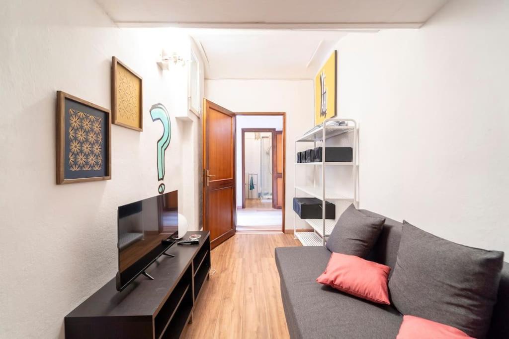 Central And Cozy Loft With Courtyard 博洛尼亚 外观 照片